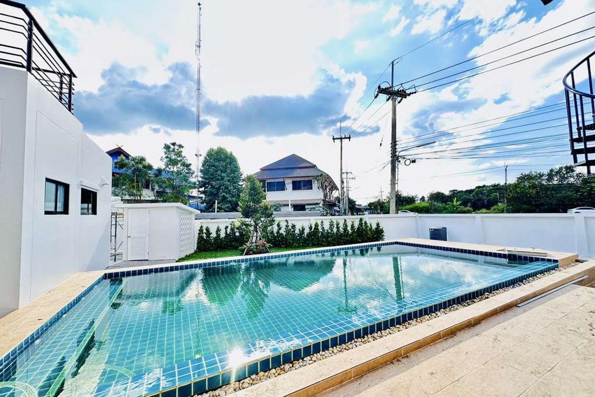 Pool Villa (F17) for sale in Phase 27/1 behind San Phak Wan Municipality