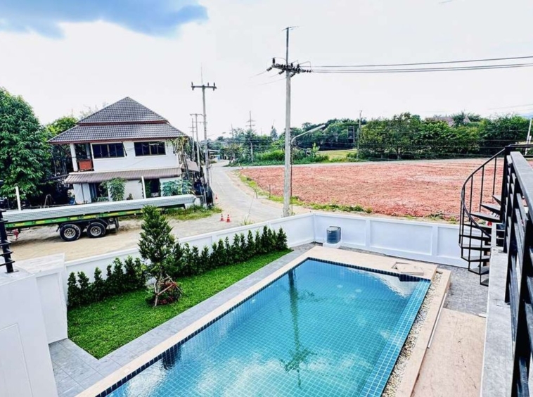 Pool Villa (F17) for sale in Phase 27/1 behind San Phak Wan Municipality