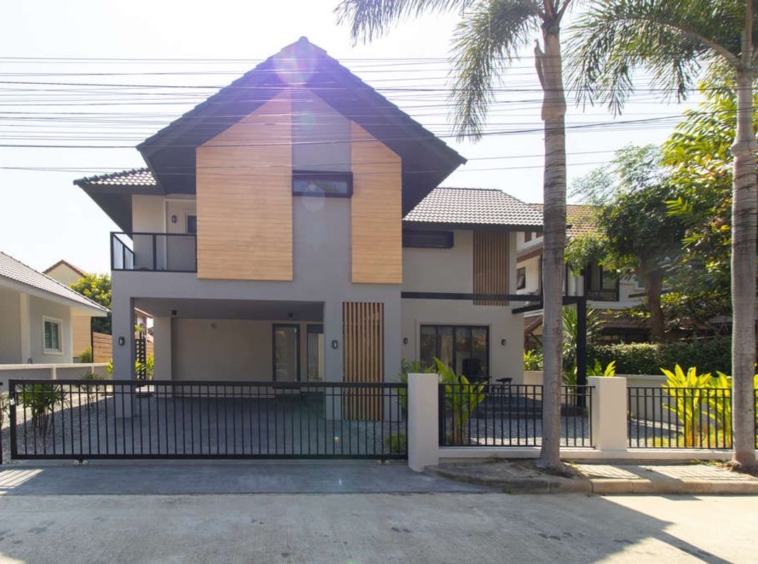 3 Bedroom 4 Bathroom Pool Villa For Sale at Kad Farang-KMP-HSHD6588D