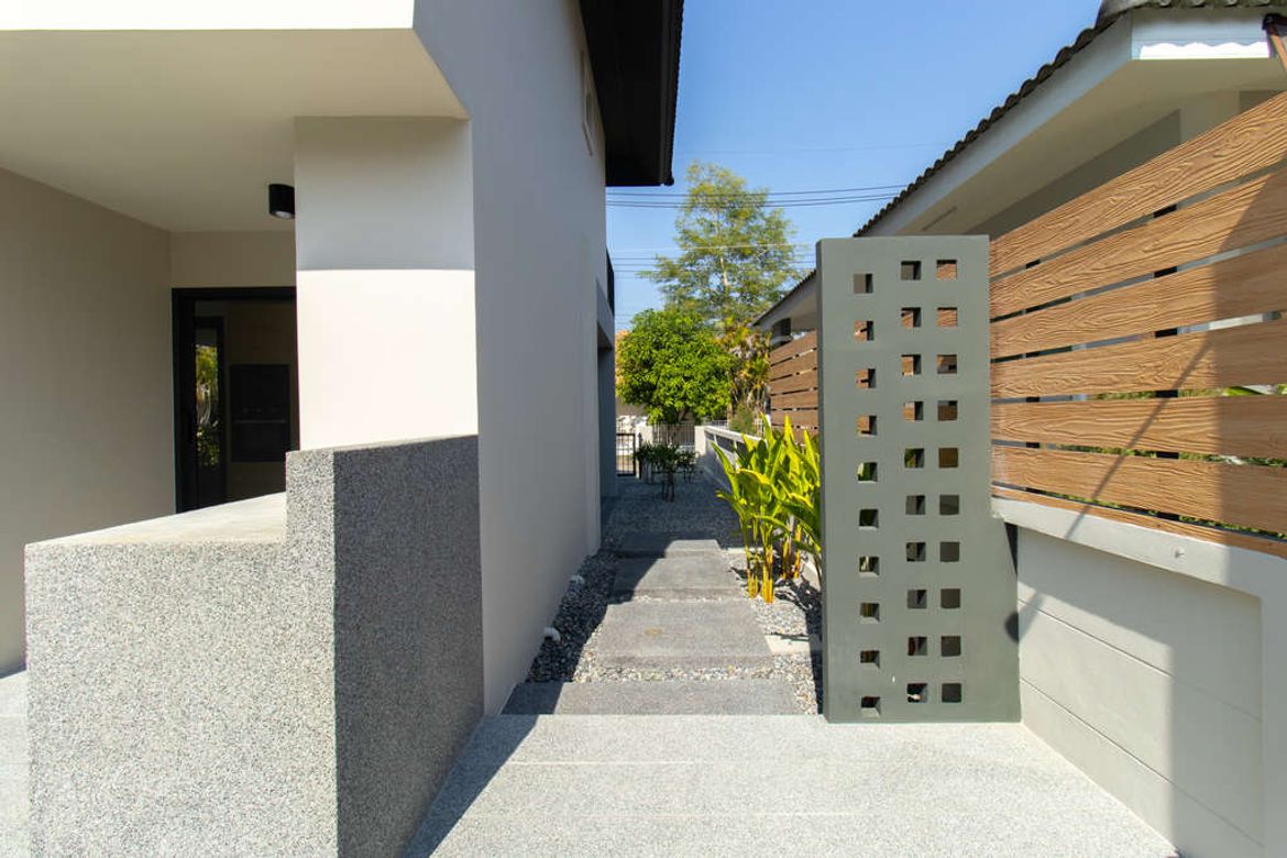 3 Bedroom 4 Bathroom Pool Villa For Sale at Kad Farang-KMP-HSHD6588D