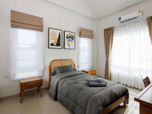 Single Storey detached house with 3 bedrooms for sale in Hang Dong