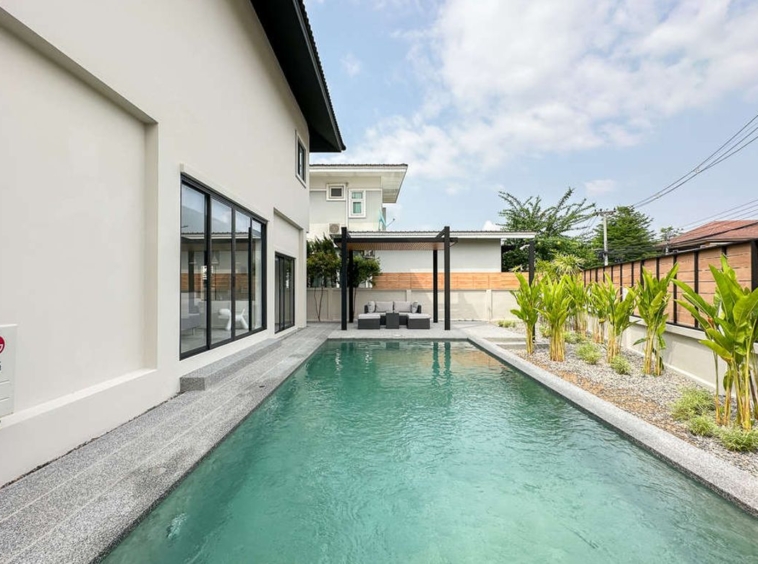 3 Bedroom 3 Bathroom pool villa for sale at Koolpunt 9 (Soi Zentric) Newly renovated Pool villa!-KMP-HSHD7263D