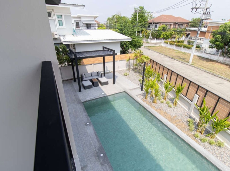 3 Bedroom 3 Bathroom pool villa for sale at Koolpunt 9 (Soi Zentric) Newly renovated Pool villa!-KMP-HSHD7263D