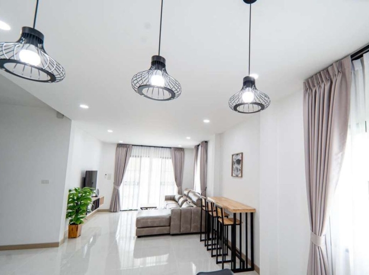 Newly Built 2-Story House for Sale in Hang Dong Area. Convenient location close to the city.-KMP-HSHD7604D