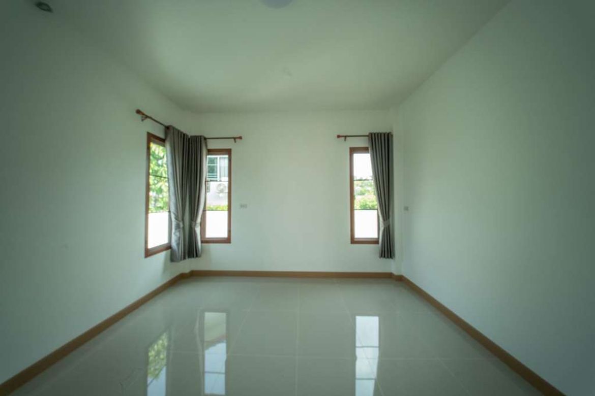 Minimal House with 3 Bedrooms near Kad Farang