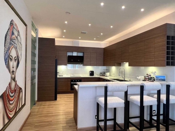 Brand new 5 bed with private pool for sale in Hang Dong