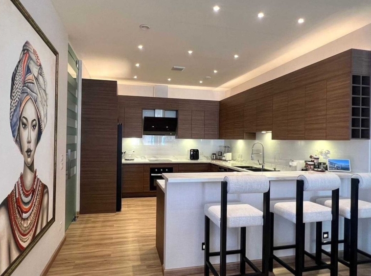 Brand new 5 bed with private pool for sale in Hang Dong