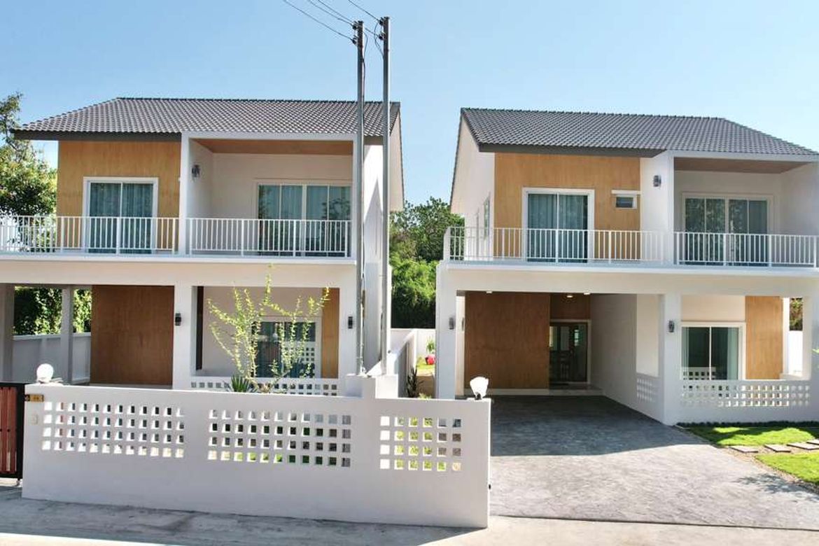 4 Bedrooms detached house for sale Minimal Muji style in Mueang Kaew