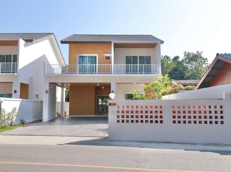 4 Bedrooms detached house for sale Minimal Muji style in Mueang Kaew