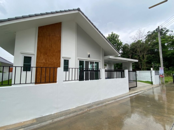 Brand new 3 bed house for sale in Don Kaew