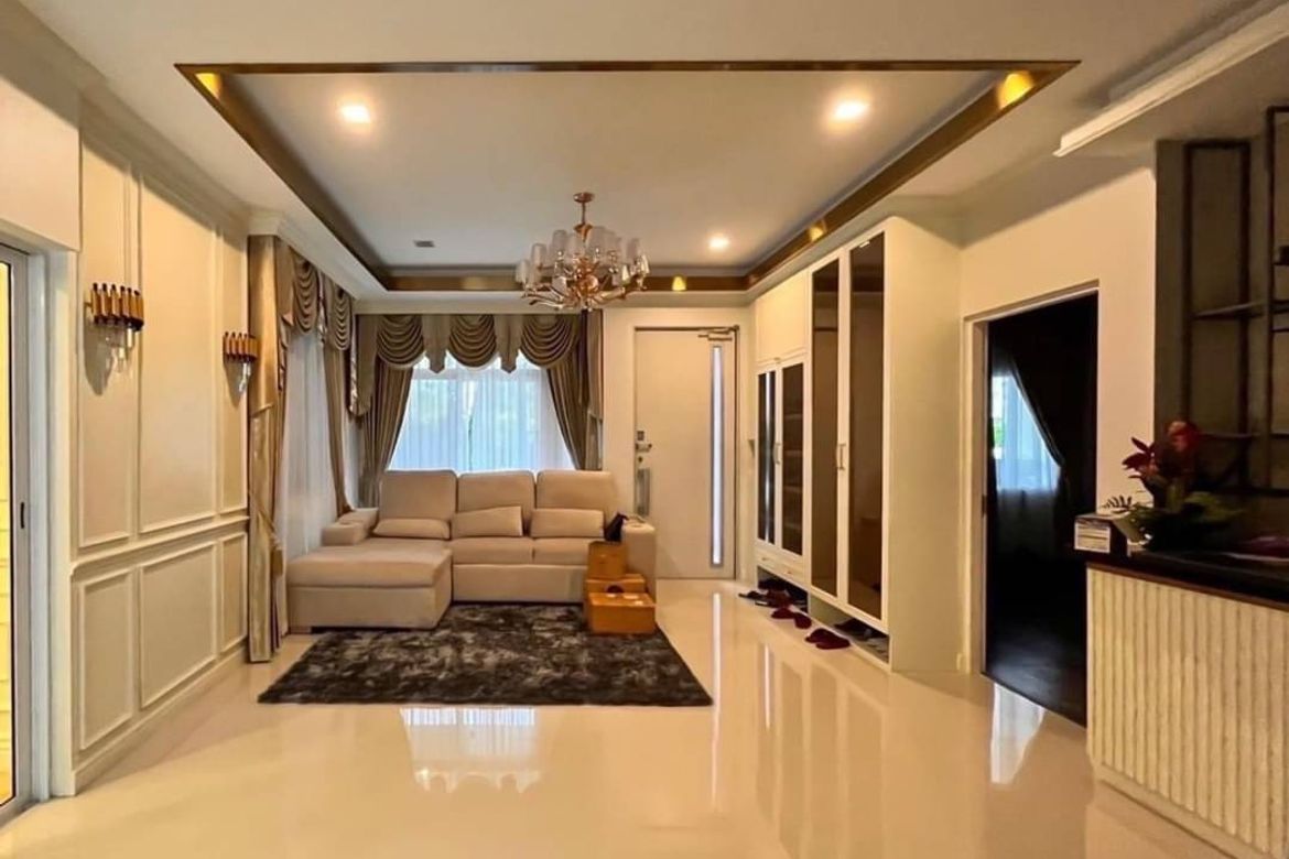 For Sale a Luxury House with mountain view in Premium Quality Housing Project in Muang Chiang Mai.-CMB-CMB04783