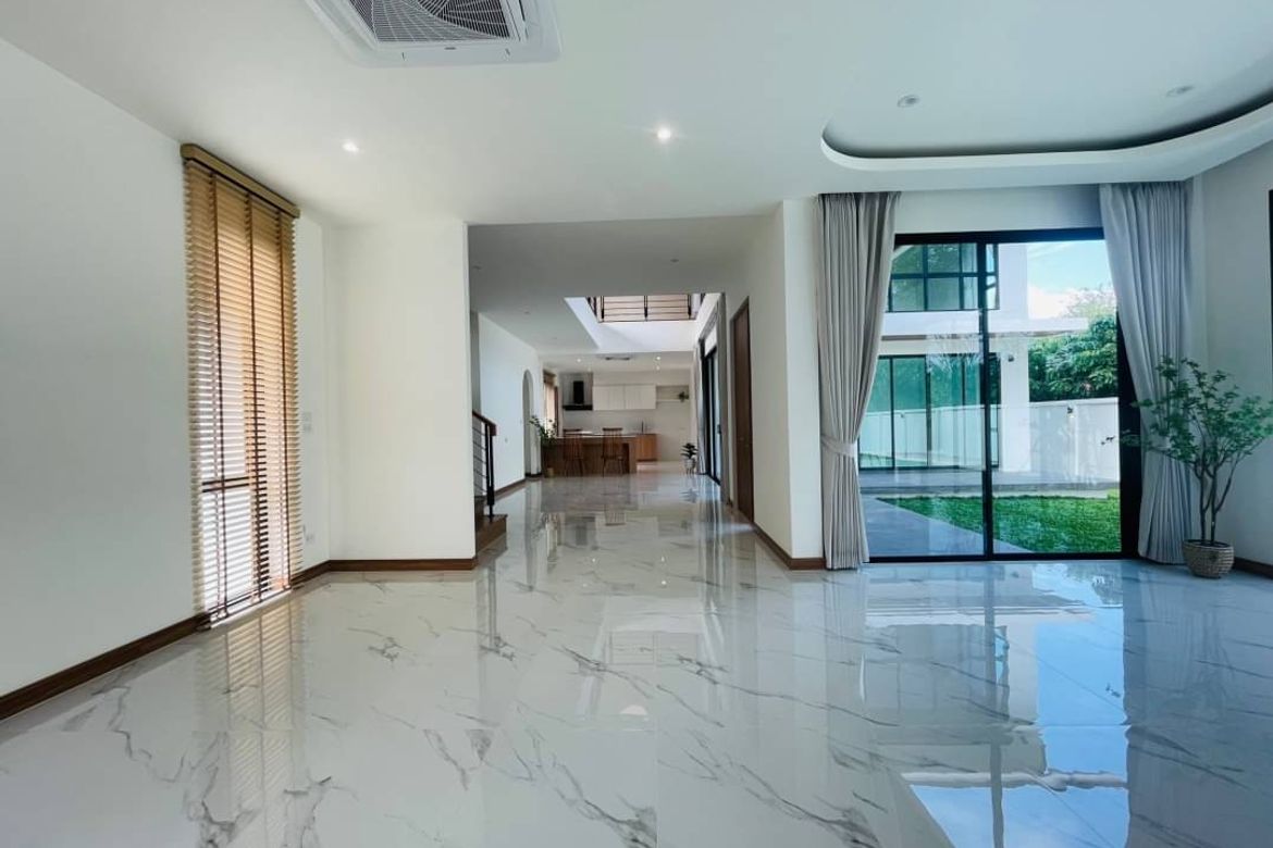 Brand New Luxury Home Location in Mueang District