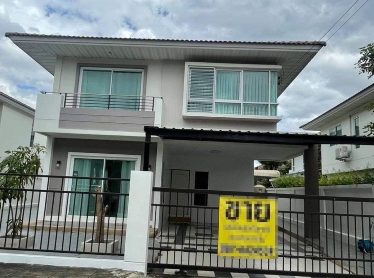 House for sale with furniture near Ruamchok Intersection