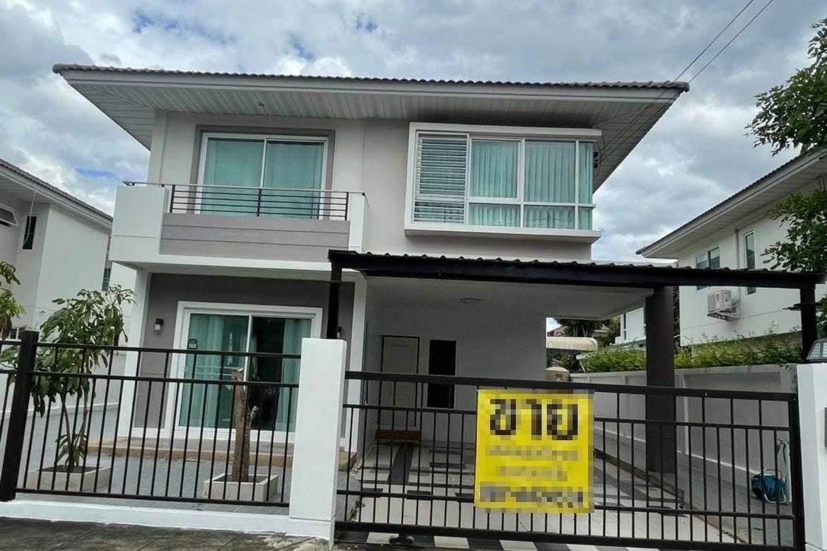 House for sale with furniture near Ruamchok Intersection