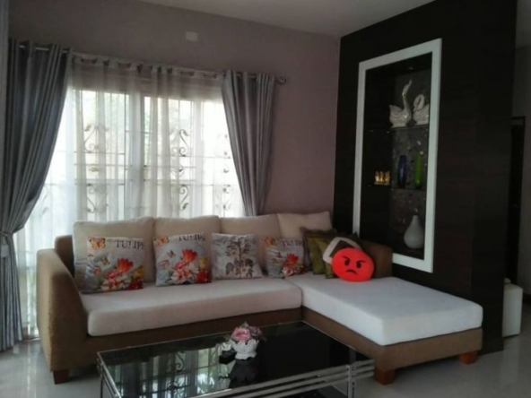 House for sale with furniture Characteristics of the house with high ceilings and wide open spaces. The strong house structure has been standardized a-J-JOY1433