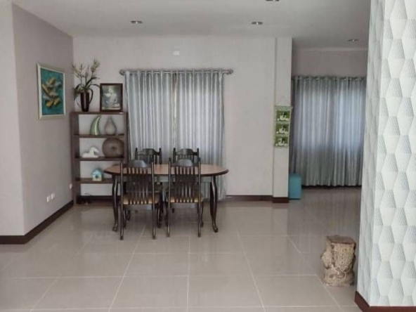 House for sale with furniture Characteristics of the house with high ceilings and wide open spaces. The strong house structure has been standardized a-J-JOY1433