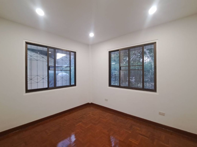 House for sale in Wang Tan