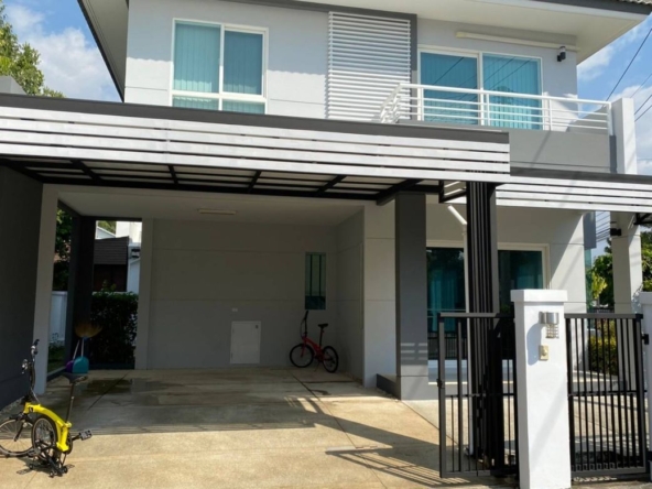 Selling a house LAND AND HOUSE Ruamchok