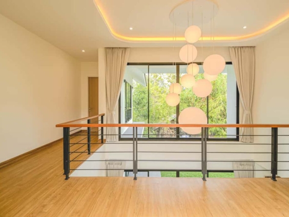 Luxurious New Home in Mueang Chiang Mai – Premium Quality with Spacious Design-KMP-017965D