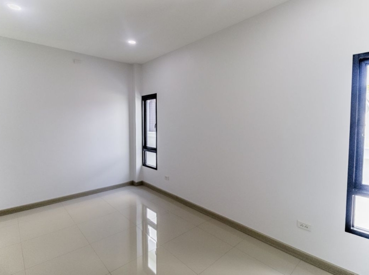 3 Bedrooms in Pa Daet Zone