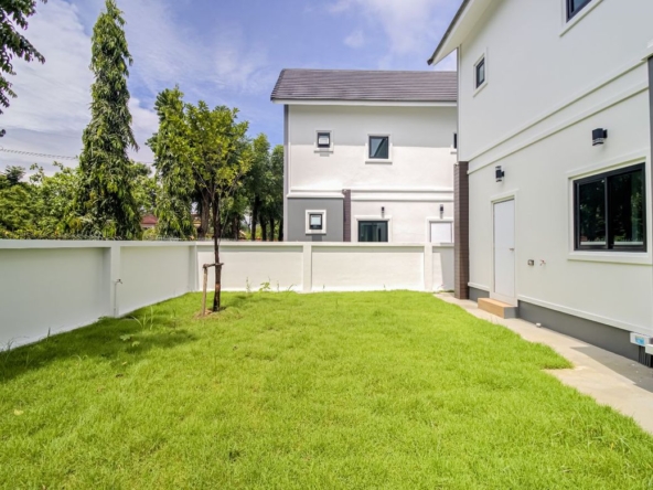 Newly Built Nordic-Style House – 2 Floors