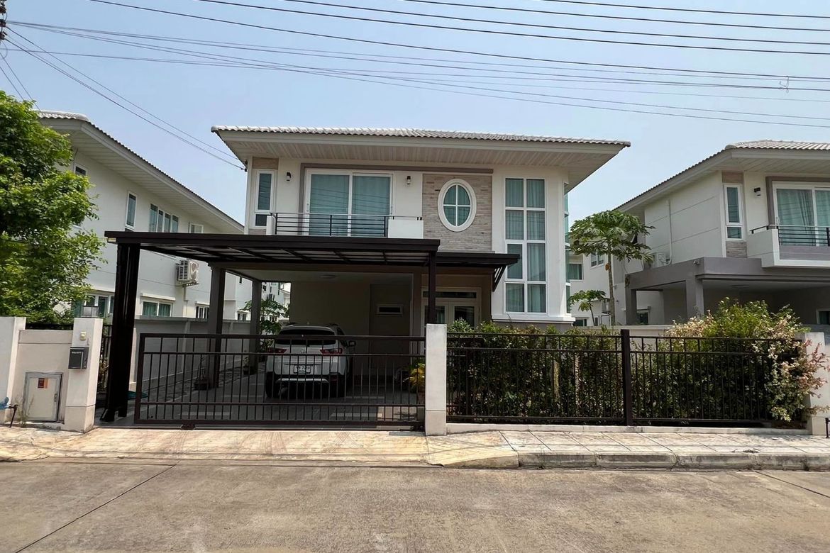 Project house for sale on Makad Charoen Charoen Road.-J-JOY1801