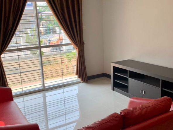 House for sale modern style in the quality project (San Kamphaeng) Coming home to a quiet and safe neighborhood.-J-JOY1602