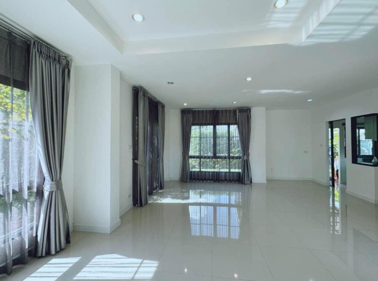 Selling a house in the project next to Mae Jo University-J-JOY1577