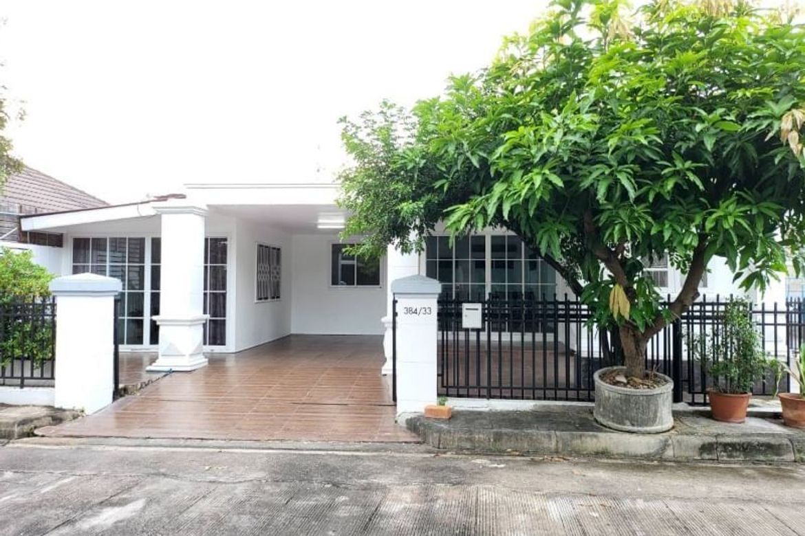 For sell nice house good location 10 min to city.-J-JY002