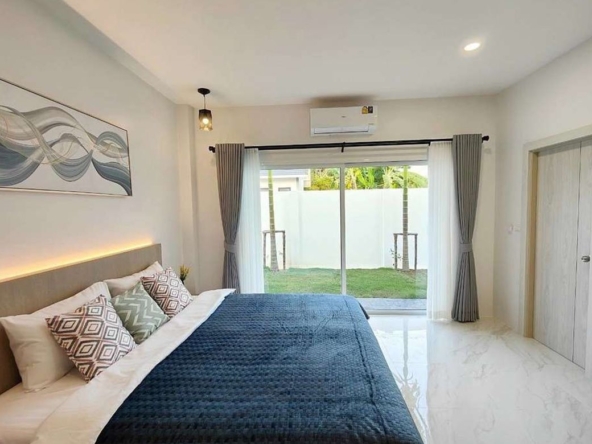 blending privacy and contemporary style. Surrounded by natural scenery in Santi-KMP-HSSS6748D