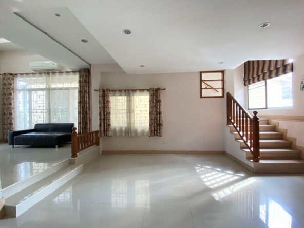 3 bedrooms house for sale in San Sai