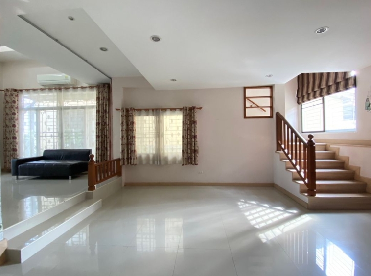 3 bedrooms house for sale in San Sai