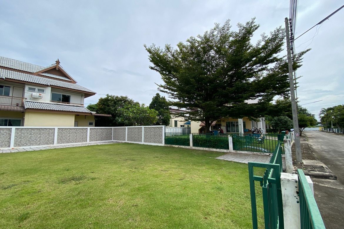 3 bed house for sale in San Sai