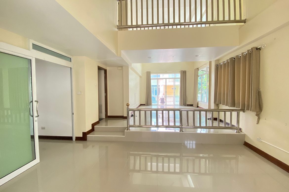 3 bed house for sale in San Sai