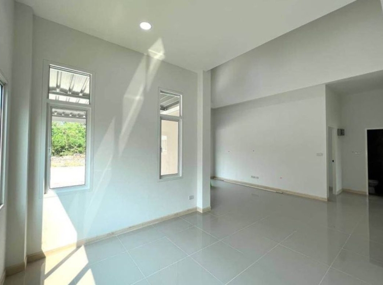 House for sale near Chiang Mai city. Newly built house