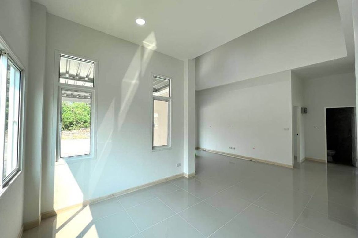 House for sale near Chiang Mai city. Newly built house