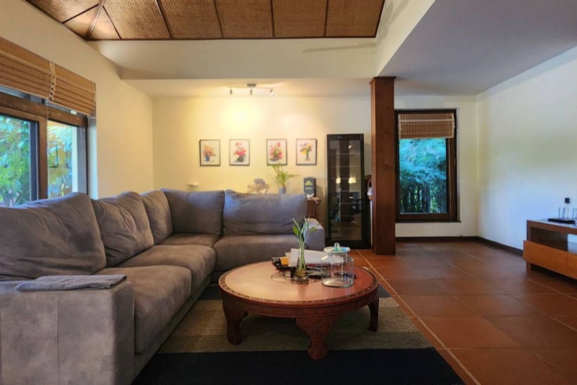 A unique house 3 bed with a private pool for sale in Doi Saket