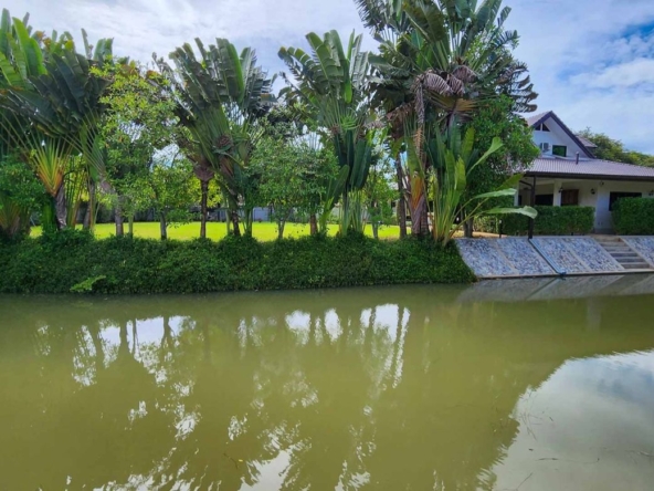 Family home 5 bed with private pool for sale in Doi Saket