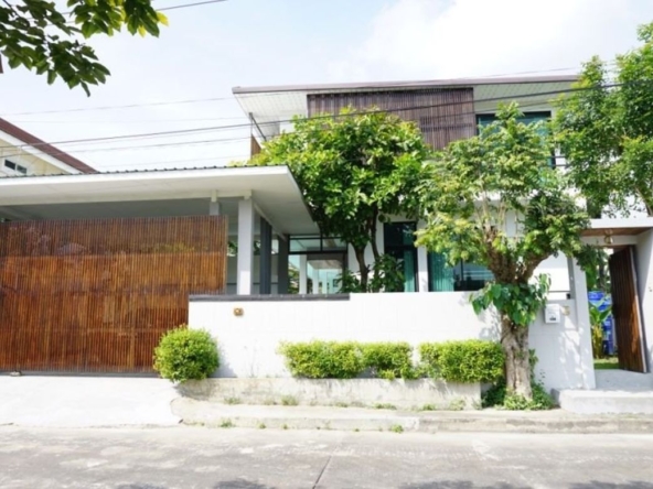 Modern house for rent or sale in Hang Dong