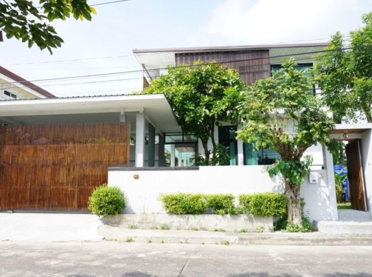 Modern house for rent or sale in Hang Dong