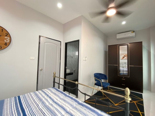 2 bed townhouse for rent or sale in San Phi Sua area