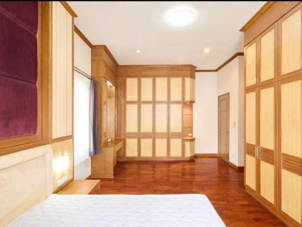 4 Bedroom 2 storey house for rent-SM-Sta-1485