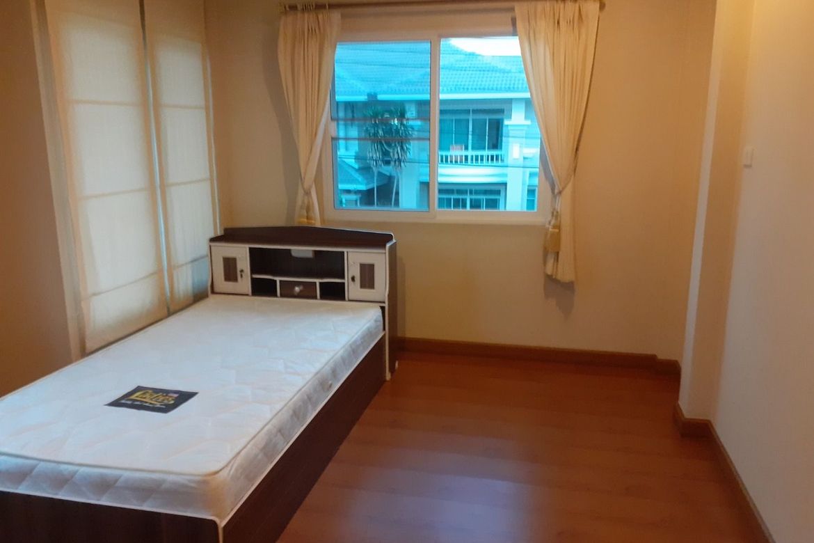 House for sale in the project near home pro sansai San Sai Noi coordinates Easy to travel in and out of many routes.-J-JOY1459