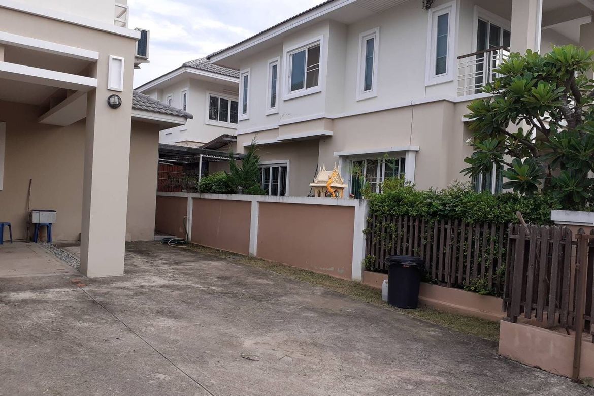 House for sale in the project near home pro sansai San Sai Noi coordinates Easy to travel in and out of many routes.-J-JOY1459