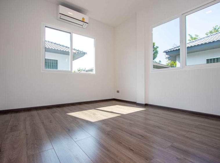 Modern 3-Bedroom House in Siwalee San Kamphaeng-PH-SANK217