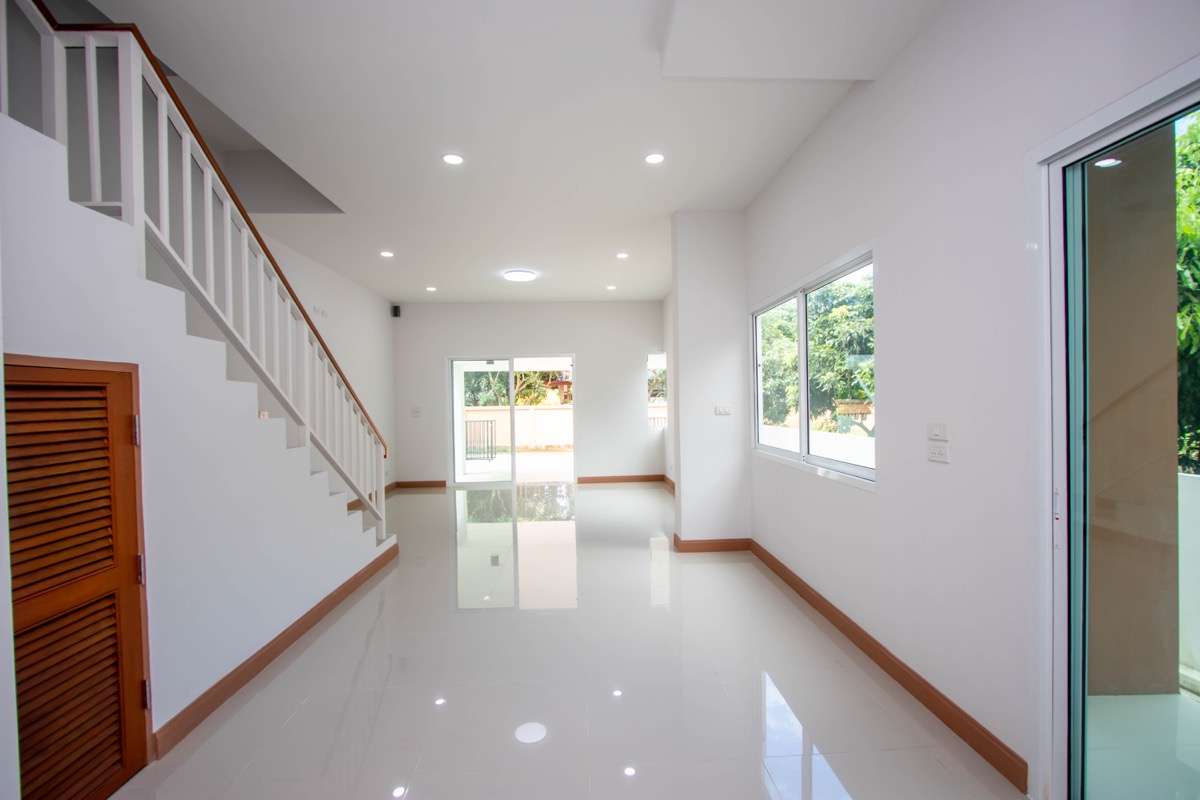 Unfurnished 3-Bedroom House for Sale in San Sai – Close to Maejo University-PH-SAN425