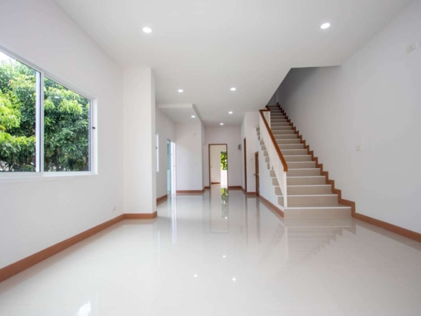 Unfurnished 3-Bedroom House for Sale in San Sai – Close to Maejo University-PH-SAN425