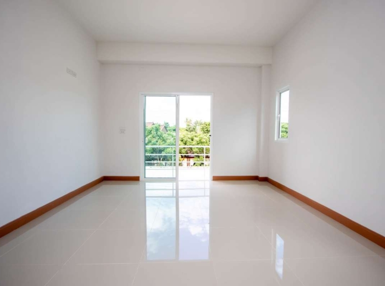 Unfurnished 3-Bedroom House for Sale in San Sai – Close to Maejo University-PH-SAN425