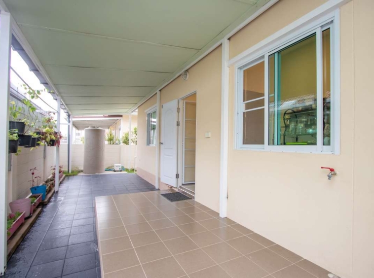 Immaculate 2 Bedroom House For Sale-PH-SARA207