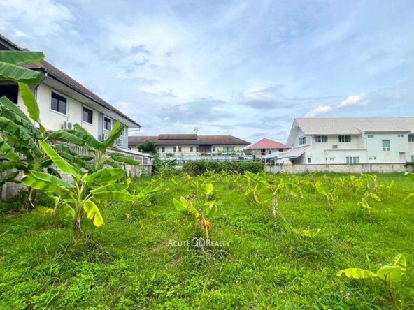 Land for sale in World Club Land